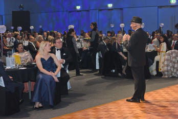 Floorshow - Adelaide magician